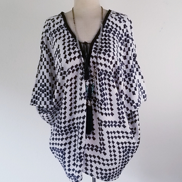 lovestitch Tops - Lovestich Top